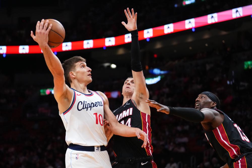 以其惊人的 以其惊人的