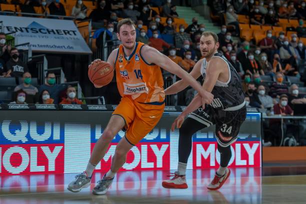 德国年轻中 德国年轻中