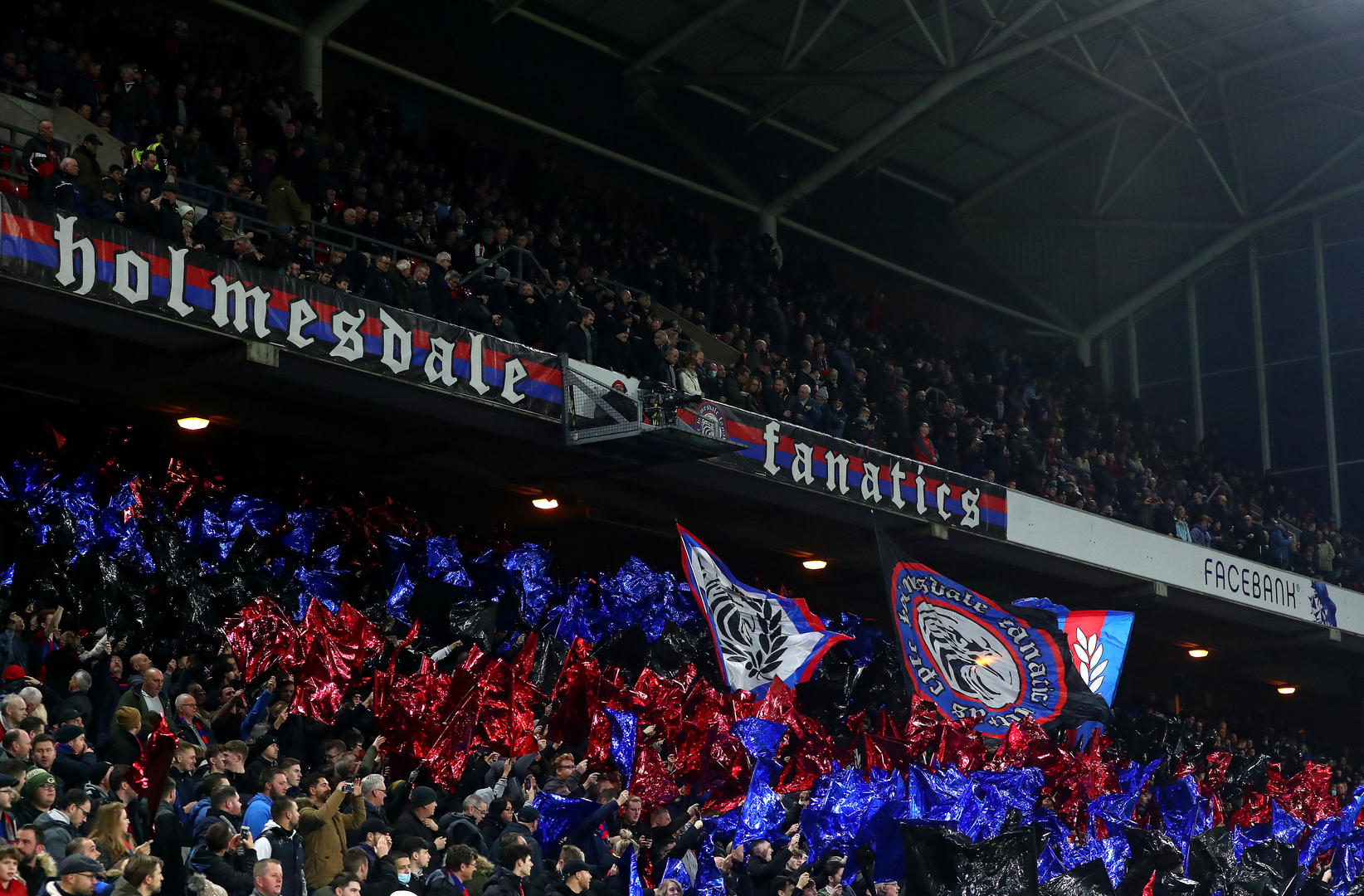 王刚此次在 王刚此次在